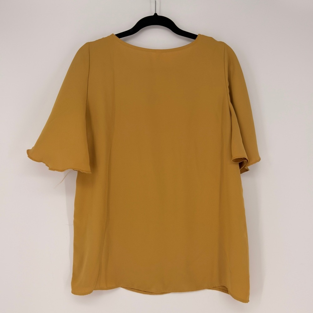 Zenana Premium Blouse Womens Large Mustard Yellow Flutter Sleeve Henley‎ Flowy - Picture 3 of 8